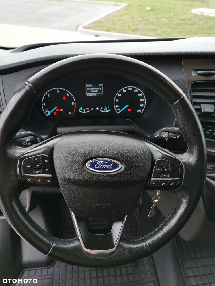 Ford Transit - 8