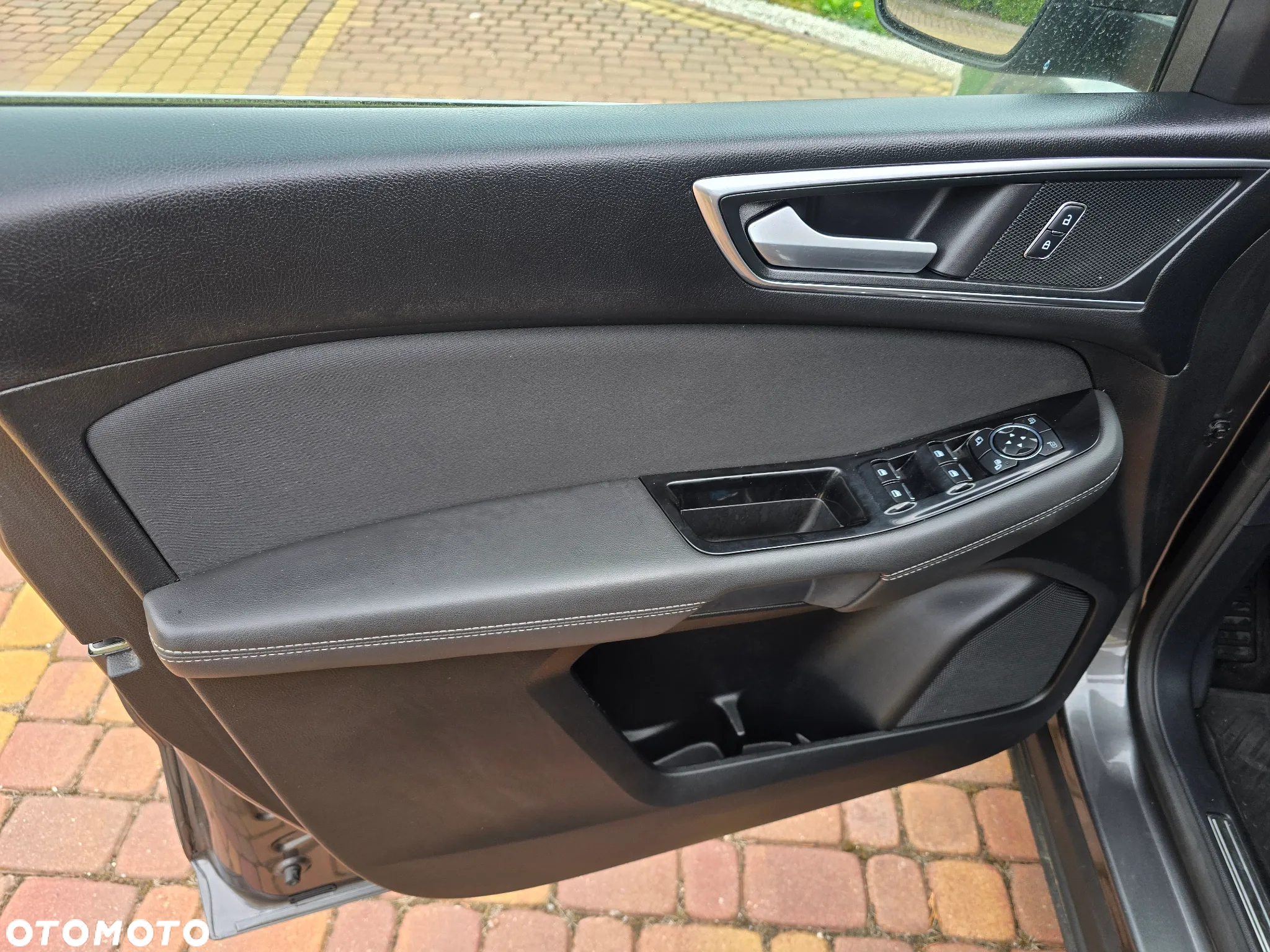 Ford S-Max 2.0 TDCi Titanium PowerShift - 29