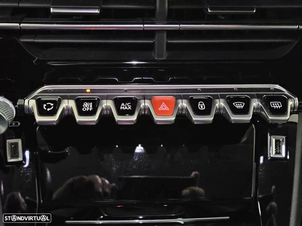 Peugeot 2008 1.5 BlueHDi Allure - 12