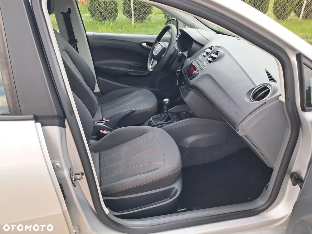 Seat Ibiza 1.4 16V Style - 17