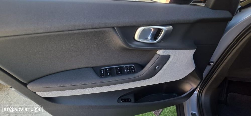 Polestar 2 Standard Range 69 kWh - 25
