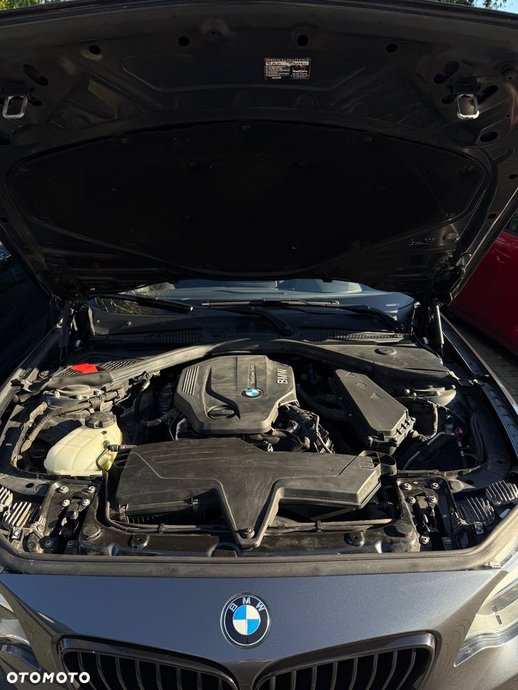 BMW Seria 2 220d M Sport - 13