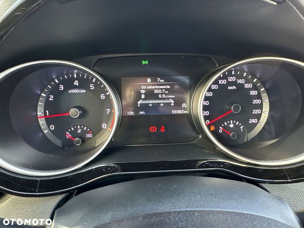 Kia Ceed - 14