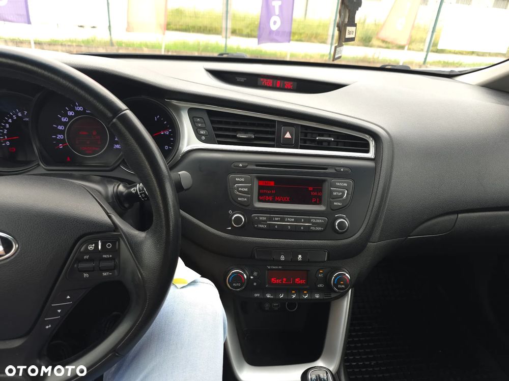 Kia Ceed 1.6 GDI M - 25