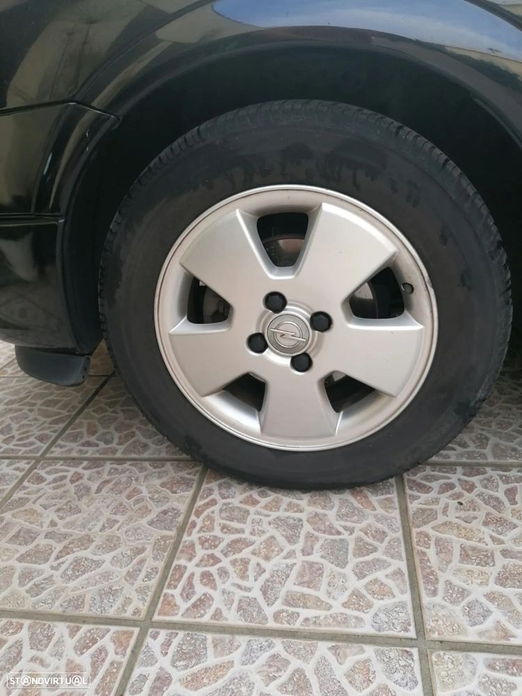 Opel Astra 1.2 Selection - 5