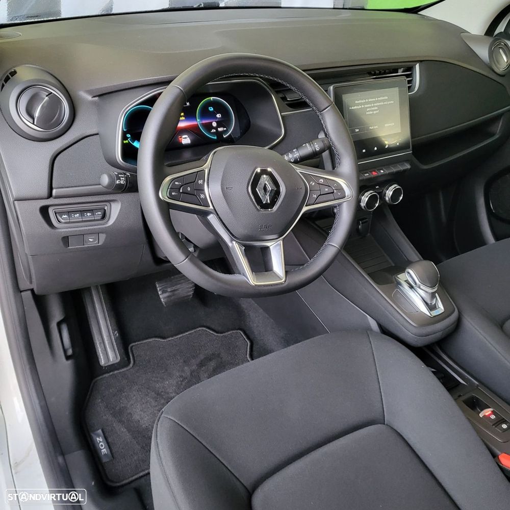 Renault Zoe - 10