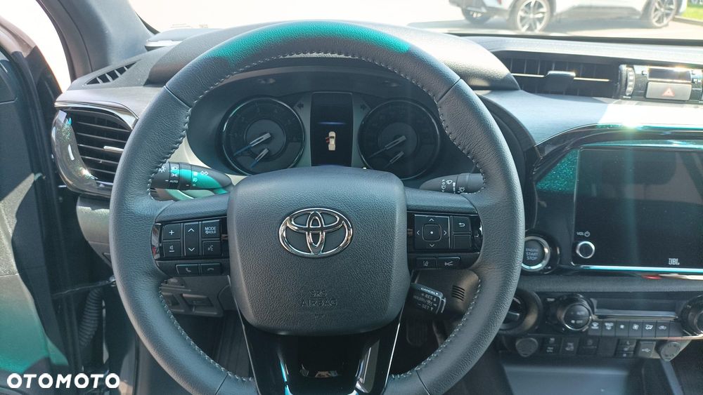 Toyota Hilux 2.8 D-4D Double Cab Invincible 4x4 - 19