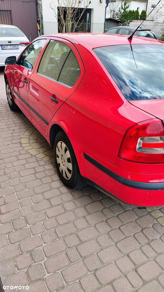 Skoda Octavia 1.6 Mint - 3