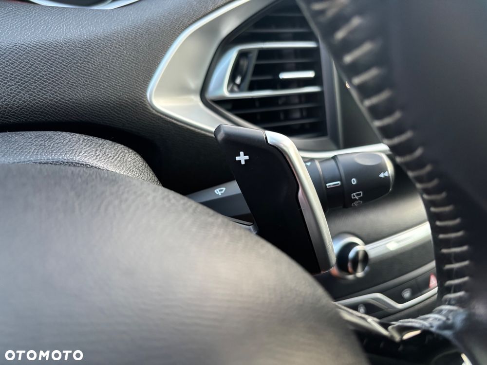 Peugeot 308 - 19