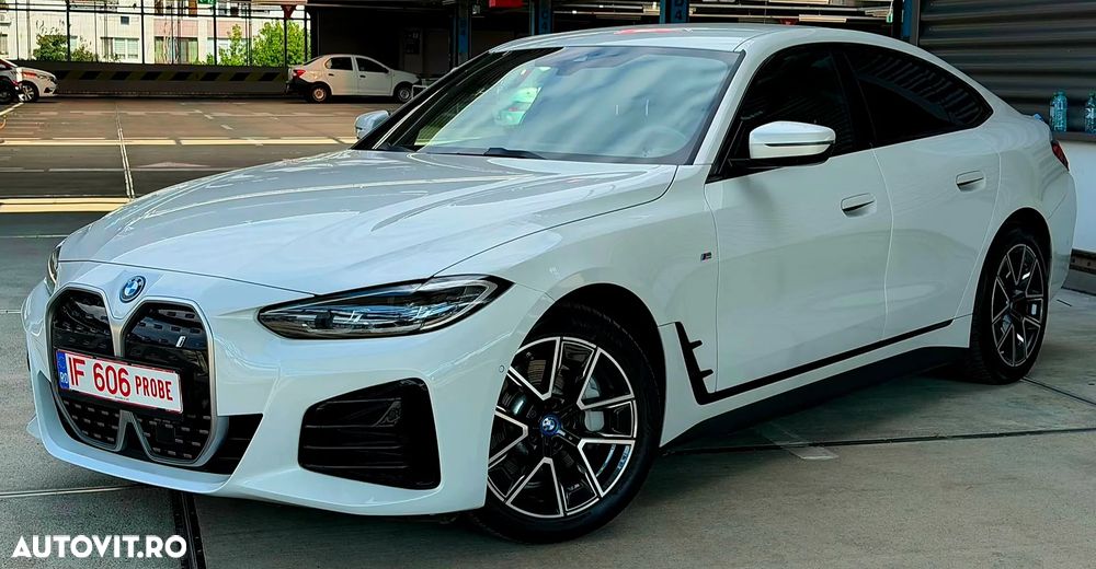 BMW i4 eDrive40 - 18
