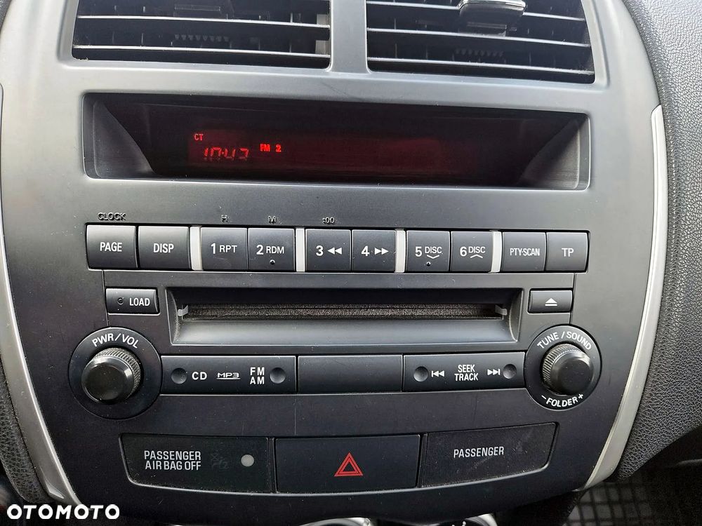 Mitsubishi ASX 1.8 DI-D 2WD Instyle - 29