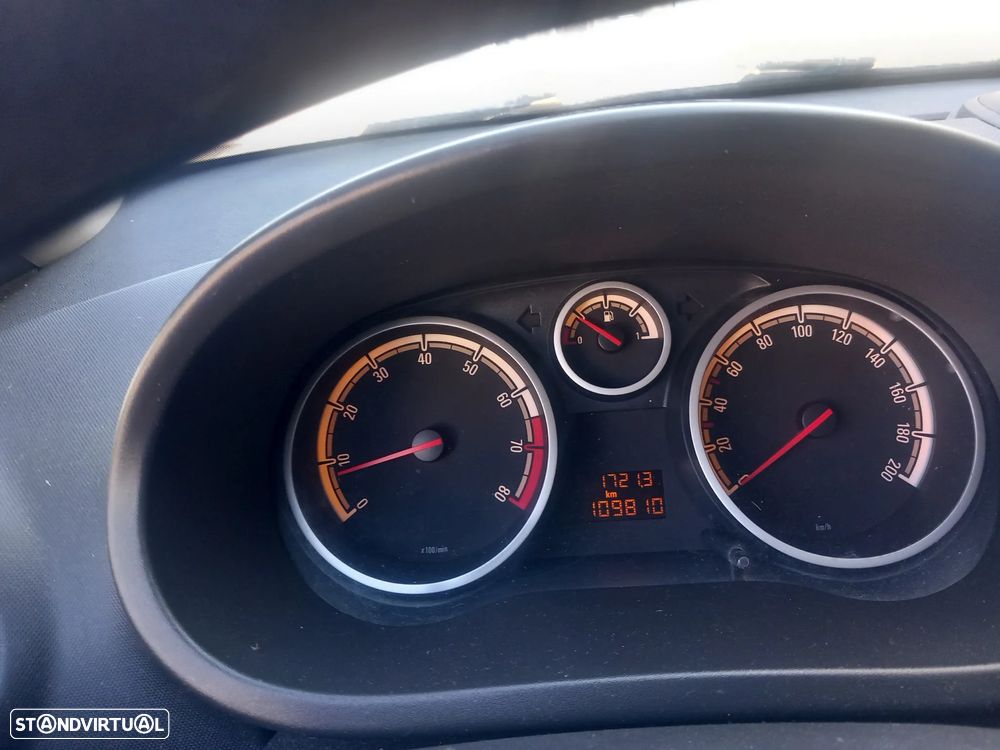 Opel Corsa 1.2 Enjoy - 12