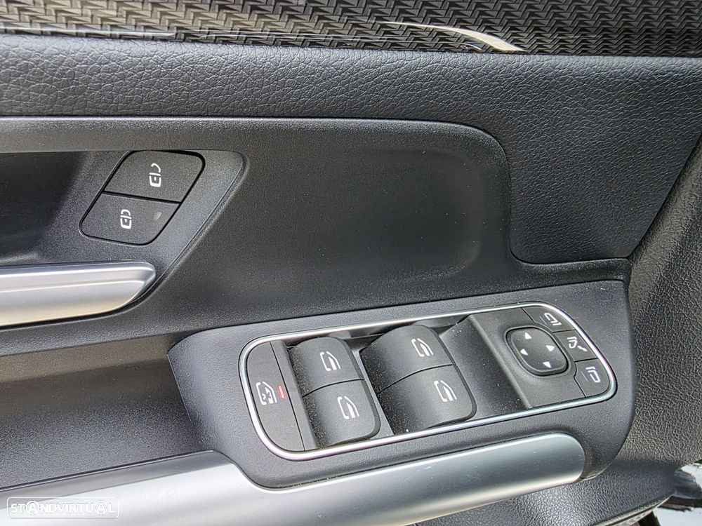 Mercedes-Benz GLA 250 e 8G-DCT AMG Line - 25