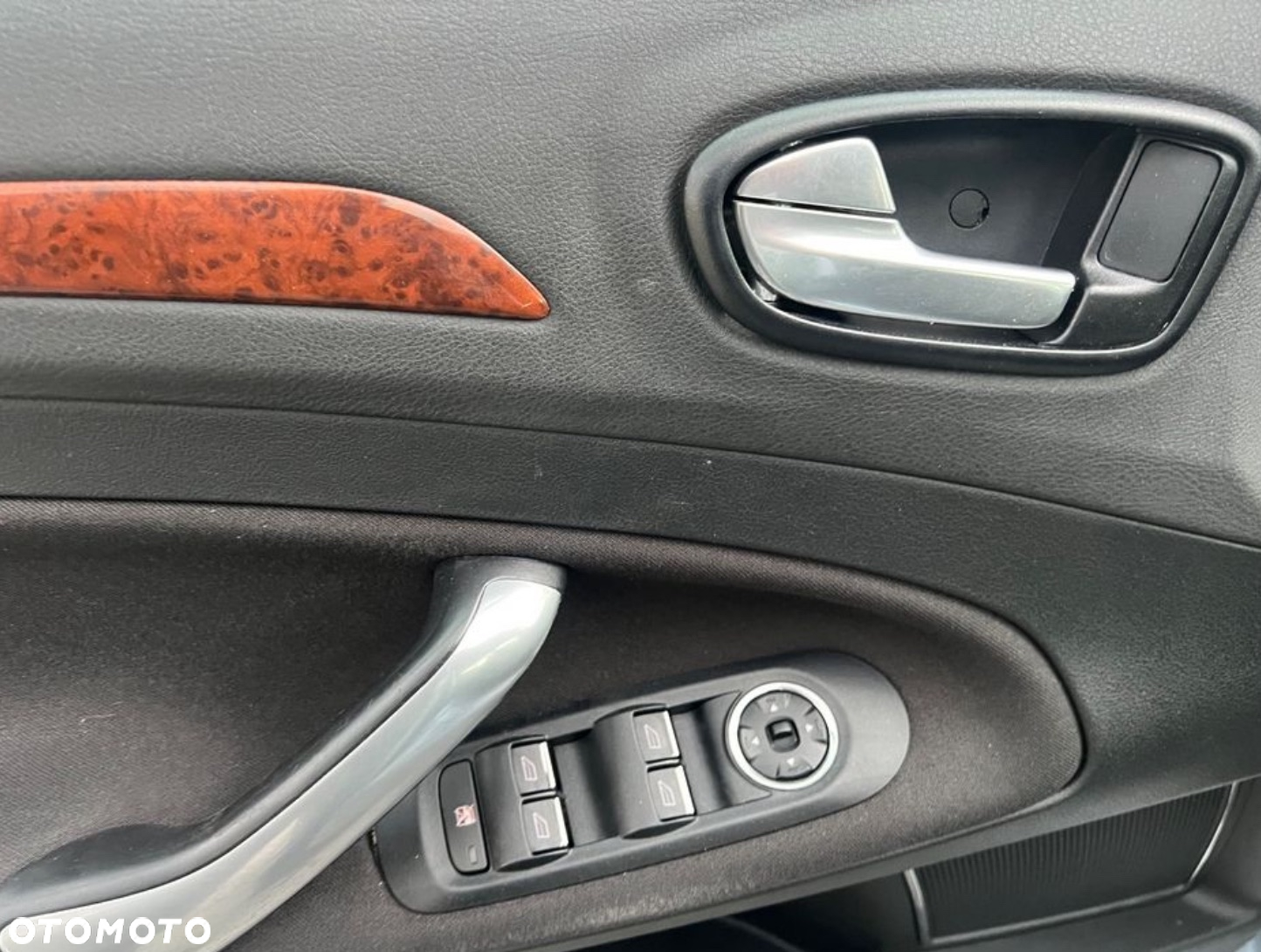 Ford Mondeo 2.5 Titanium S - 10