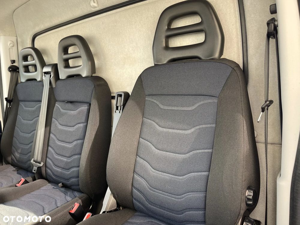Iveco Daily Winda 6-paletowy - 17