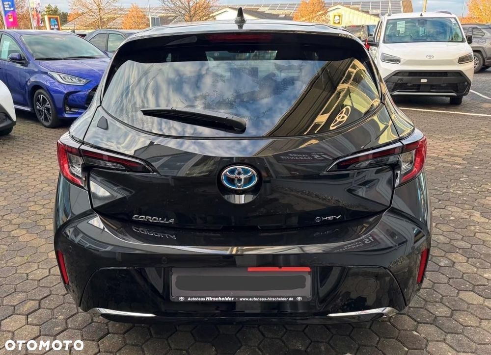 Toyota Corolla - 8