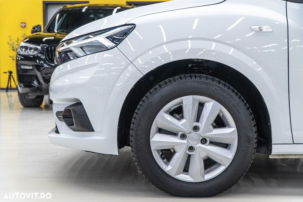 Dacia Logan TCe 90 MT6 Prestige - 40