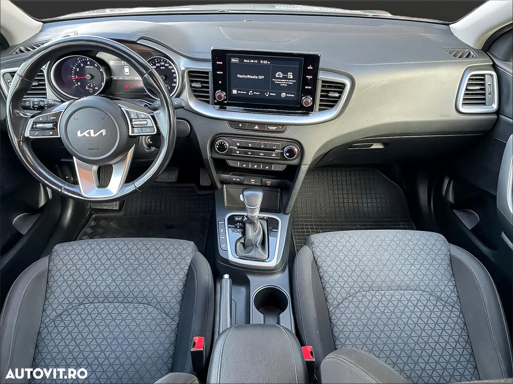 Kia Ceed 1.5 T-GDI DCT7 OPF Spirit - 20