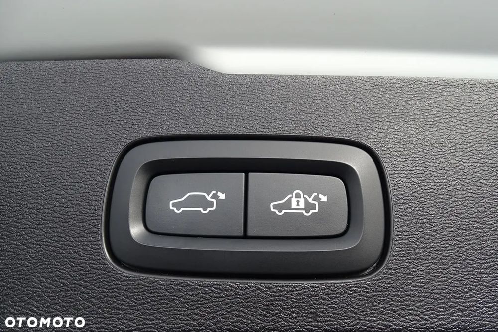 Volvo V60 T6 AWD Recharge Geartronic Inscription - 23