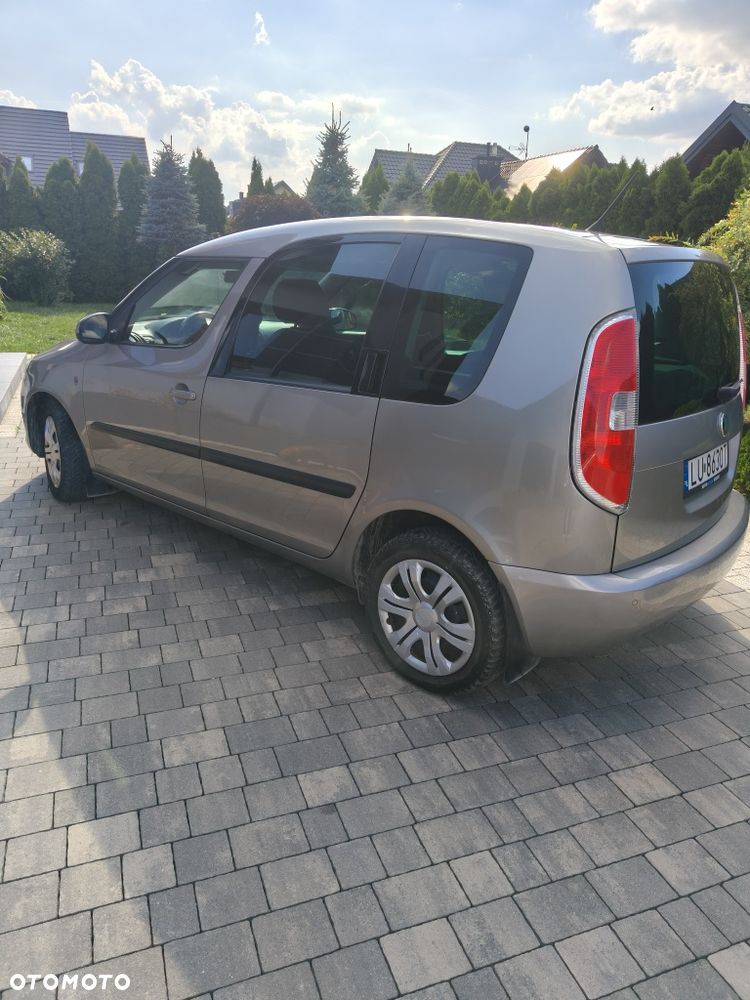 Skoda Roomster - 8