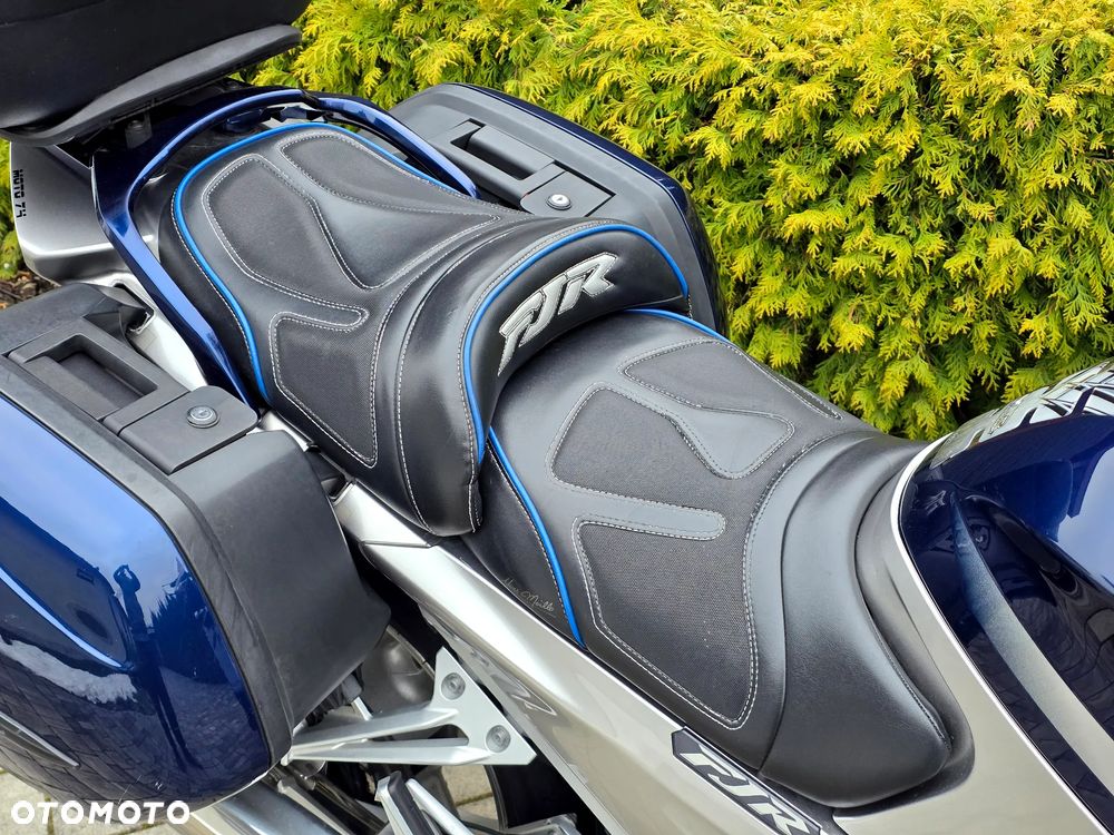Yamaha FJR - 12