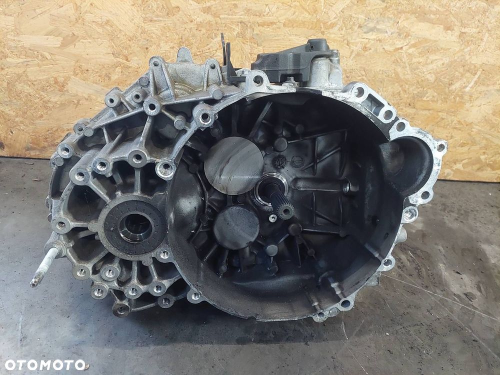 SKRZYNIA BIEGÓW VOLVO XC60 I LIFT 2.0 D3 MANUAL 6 BIEGÓW CG9R7002LB - 1