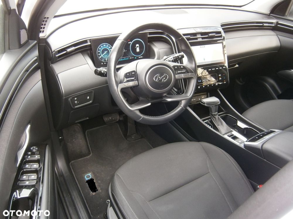 Hyundai Tucson ver-1-6-t--gdi-style-4wd-dct - 9