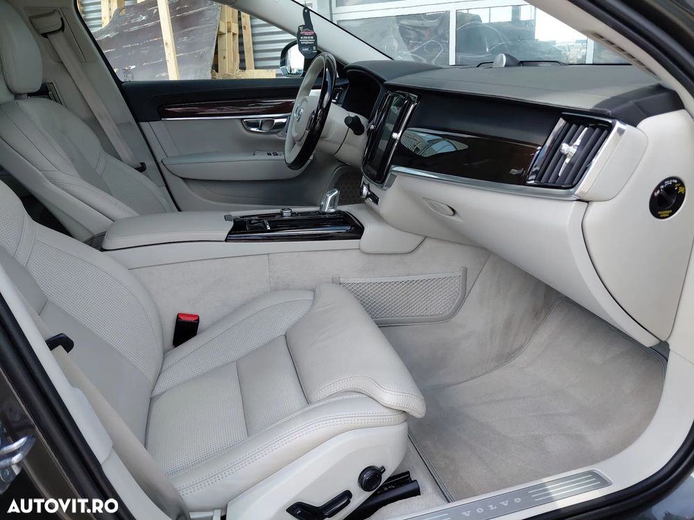 Volvo S90 T6 AWD Momentum - 13