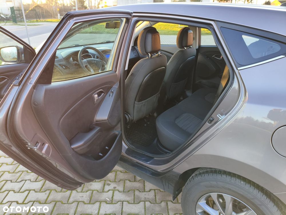 Hyundai ix35 1.6 2WD blue Comfort - 12