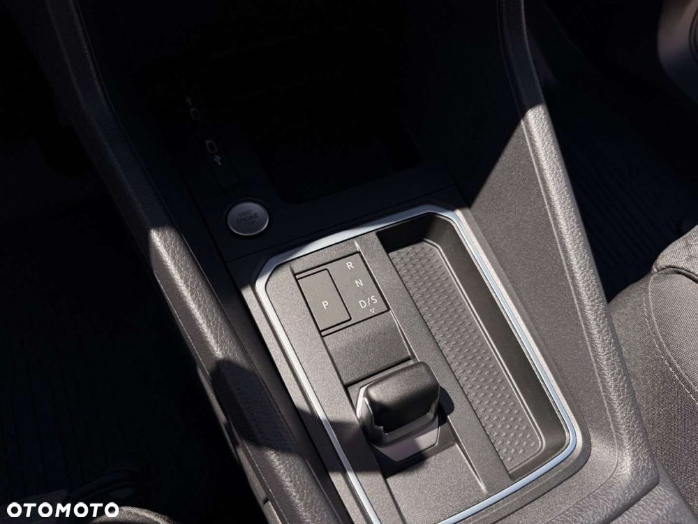 Ford Tourneo Connect - 20