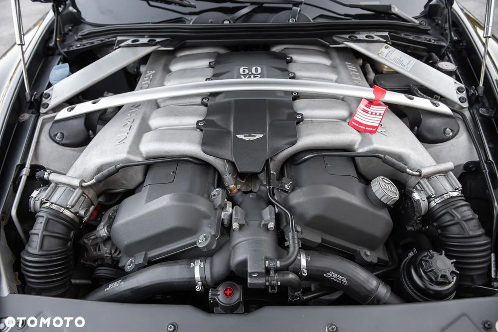 Aston Martin DB9 Touchtronic - 29