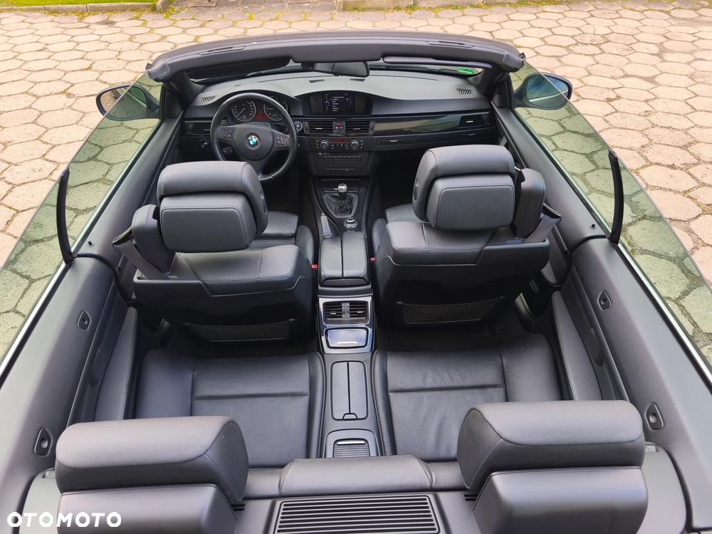 BMW Seria 3 320d DPF M Sport Edition