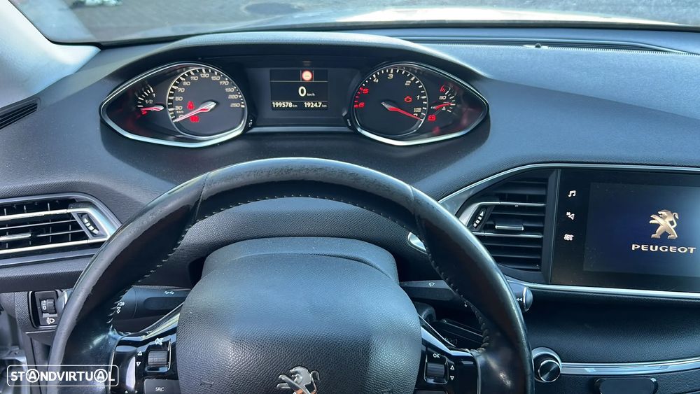 Peugeot 308 SW BlueHDi 130 Stop & Start Allure Pack - 5