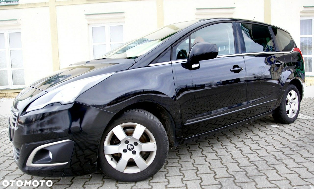 Peugeot 5008 1.6 BlueHDi Style 7os - 23