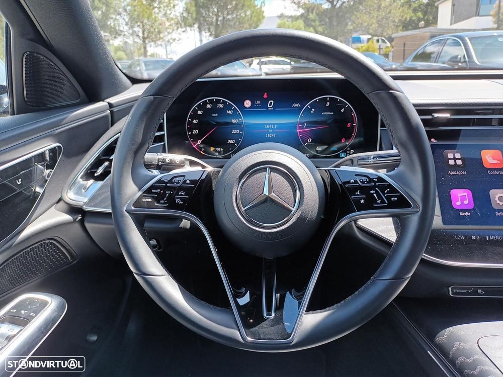 Mercedes-Benz E 220 d Avantgarde - 22