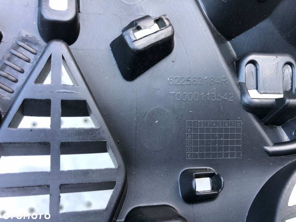 Renault Clio IV atrapa - 2