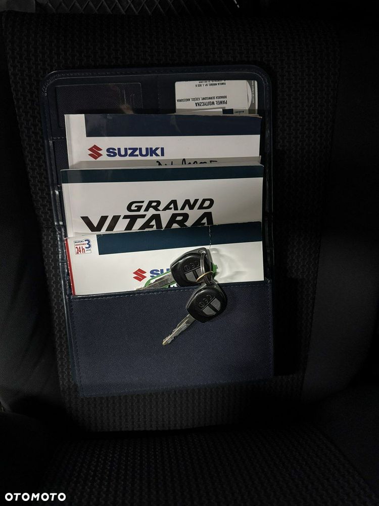Suzuki Grand Vitara - 34