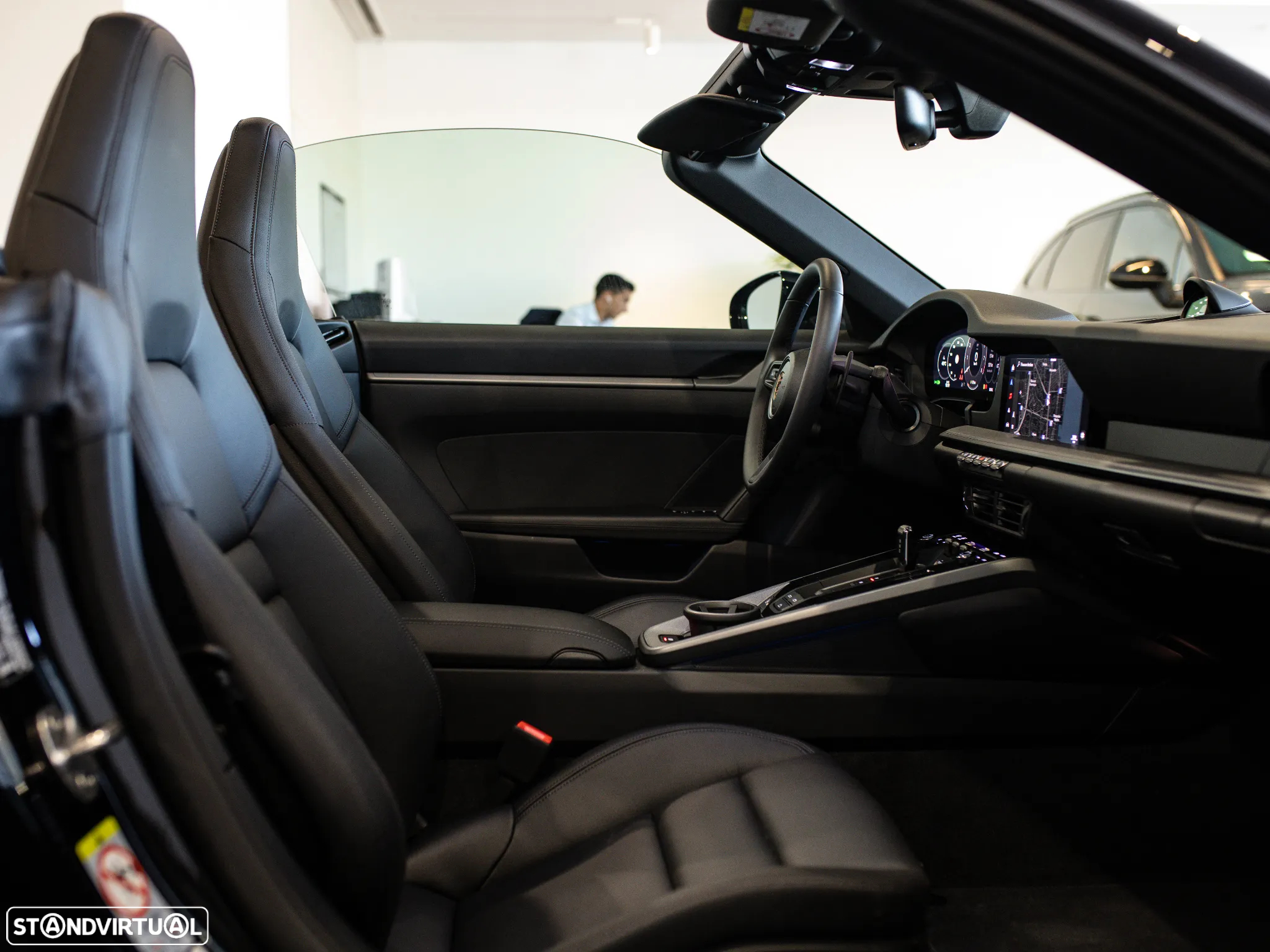 Porsche 911 (992) Carrera - 44