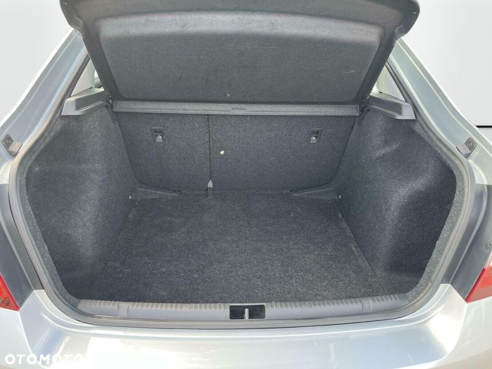 Skoda RAPID 1.0 TSI Ambition - 24