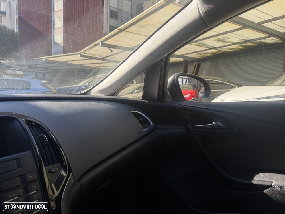 Opel Astra - 35