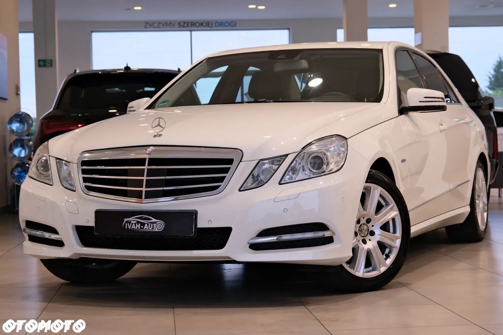 Mercedes-Benz Klasa E 350 CDI DPF BlueEFFICIENCY 7G-TRONIC Avantgarde - 18