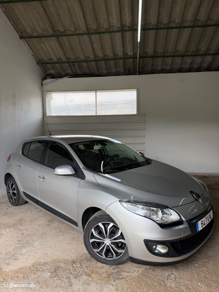 Renault Mégane 1.5 dCi Dynamique - 3