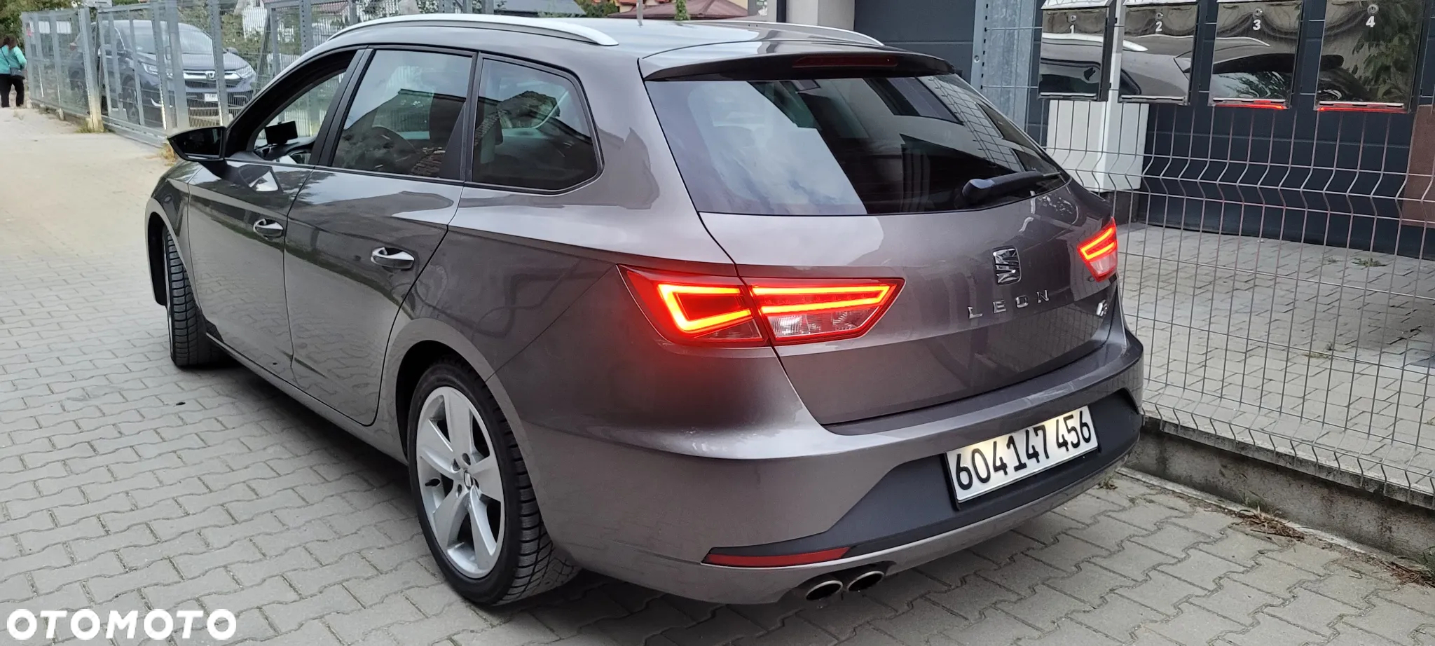 Seat Leon 1.8 TSI FR S&S DSG EU6 - 10