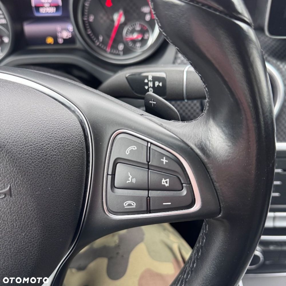 Mercedes-Benz Klasa A 180 CDI 7G-DCT AMG Line - 34