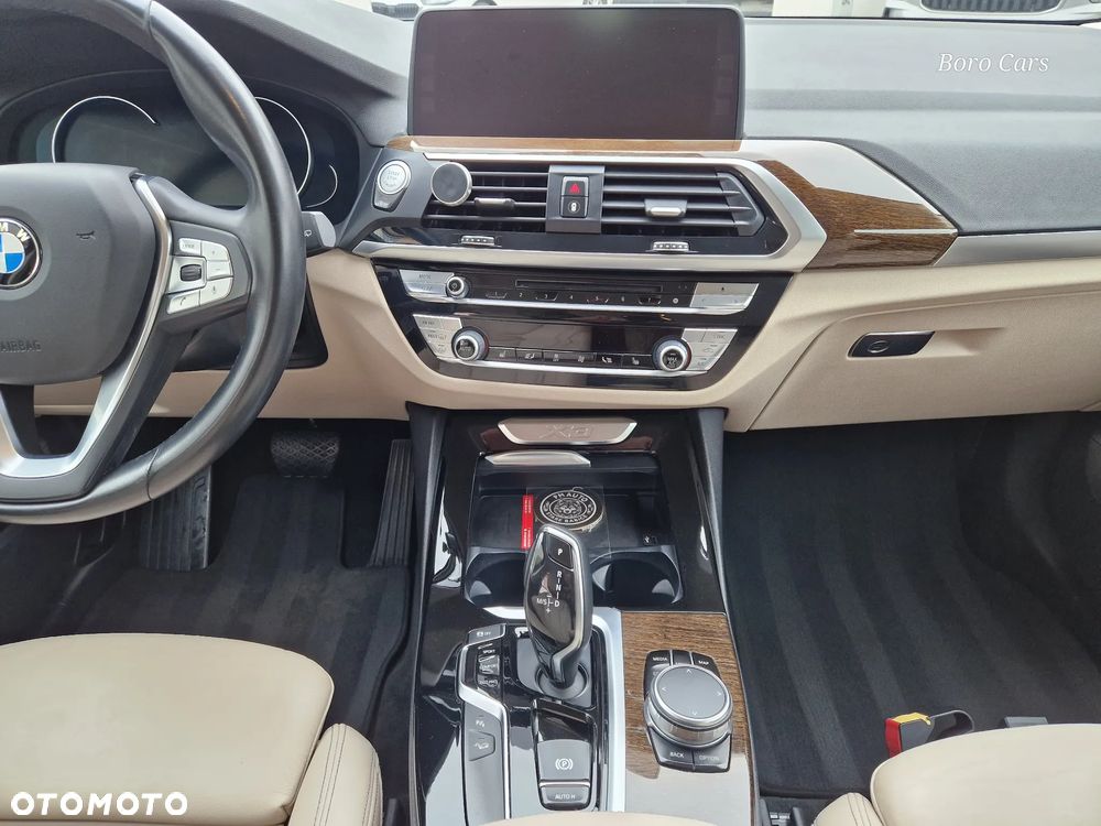 BMW X3 xDrive20d xLine - 14