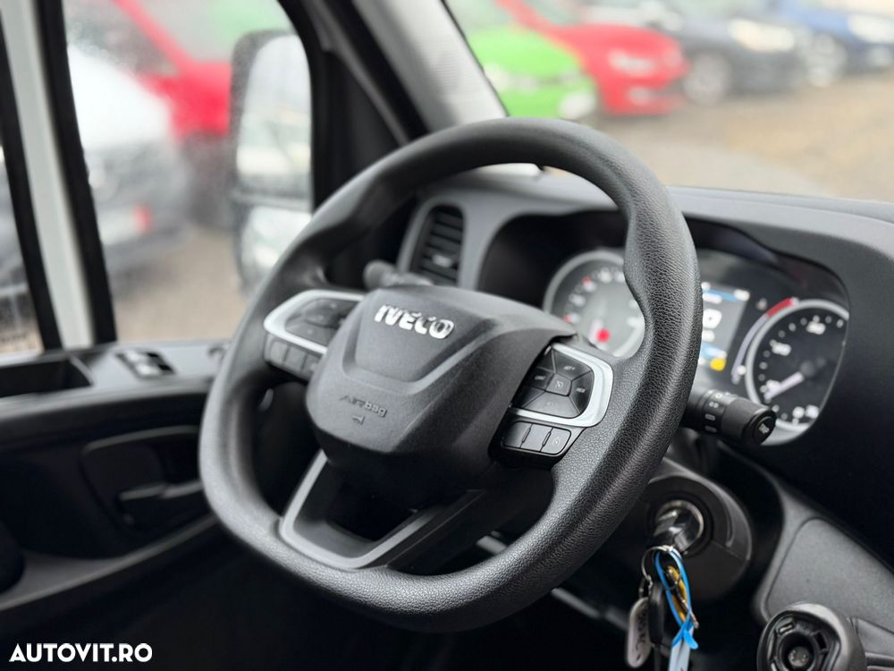 Iveco DAILY 35S14 - 10