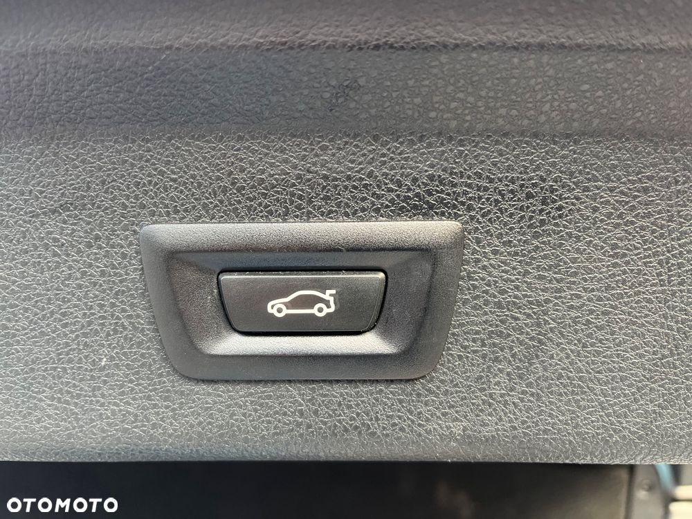 BMW 3GT 320d Sport Line - 19