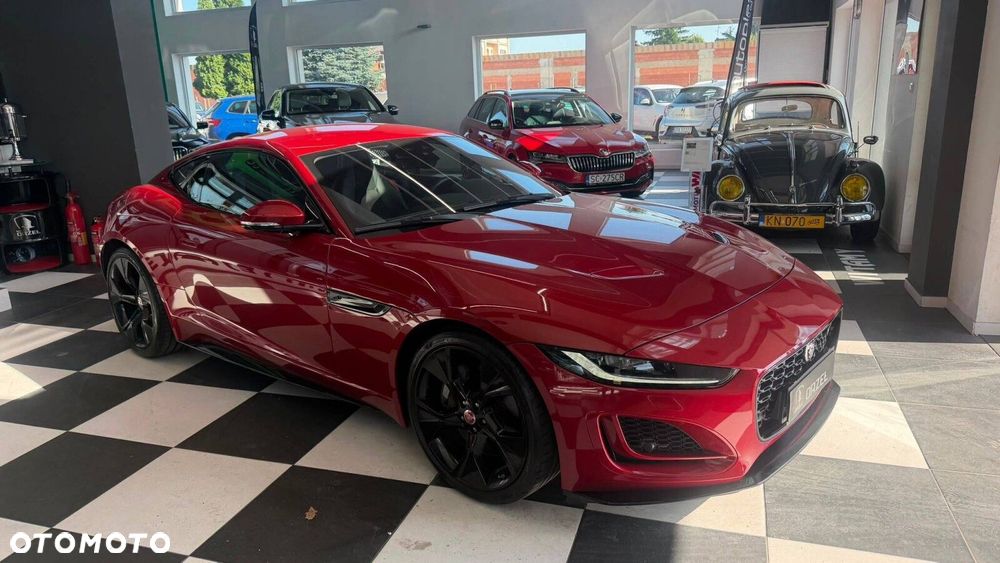 Jaguar F-Type - 11