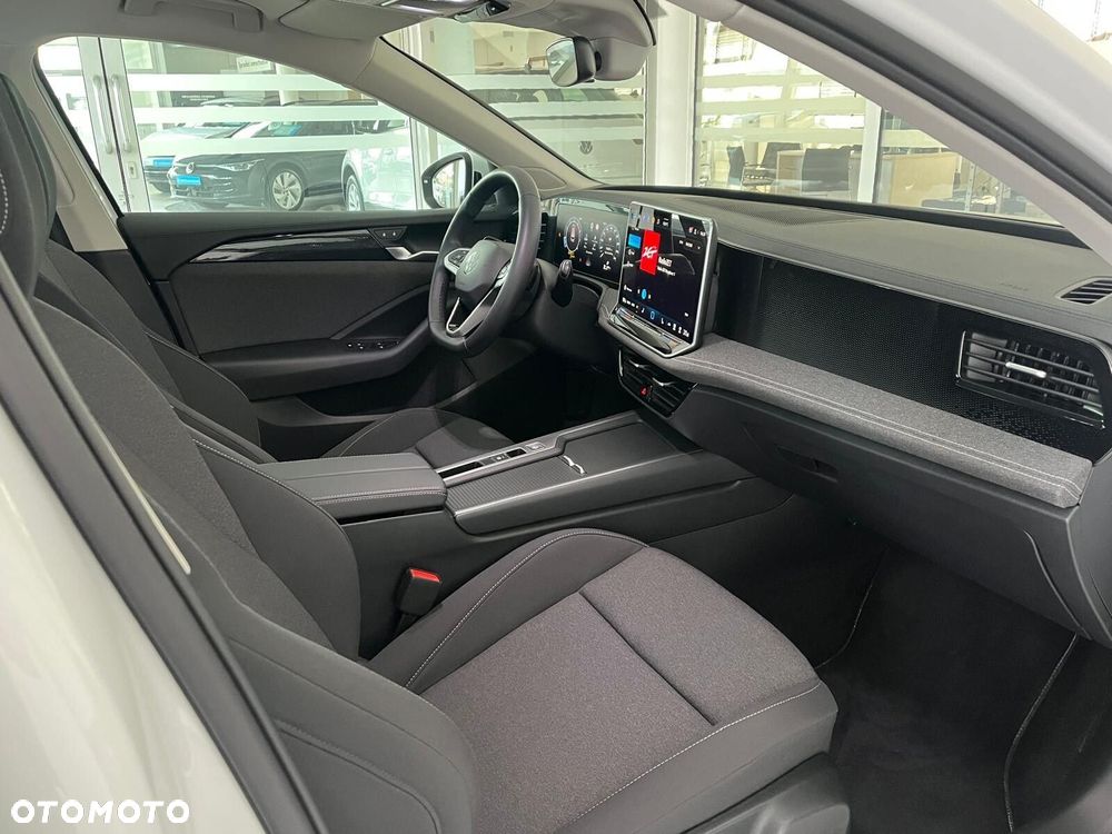 Volkswagen Passat Variant 1.5 TSI EVO Business - 18