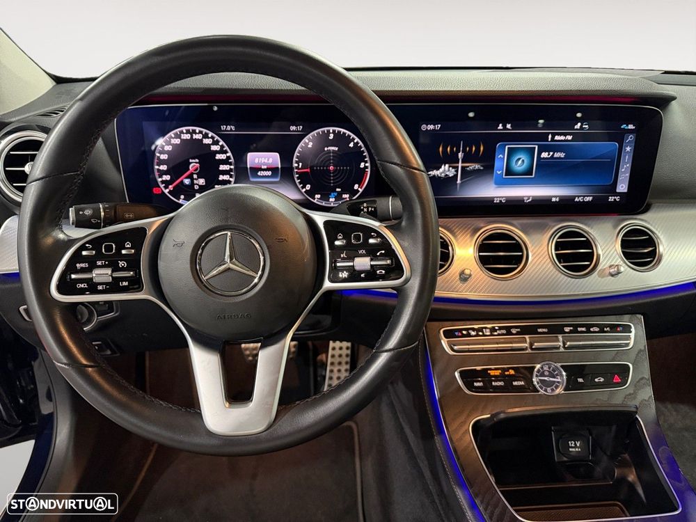 Mercedes-Benz E 220 d AMG - 10